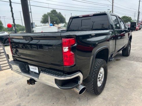 Used 2020 Chevrolet Silverado 2500 LT w/ Texas Edition RWD image 6