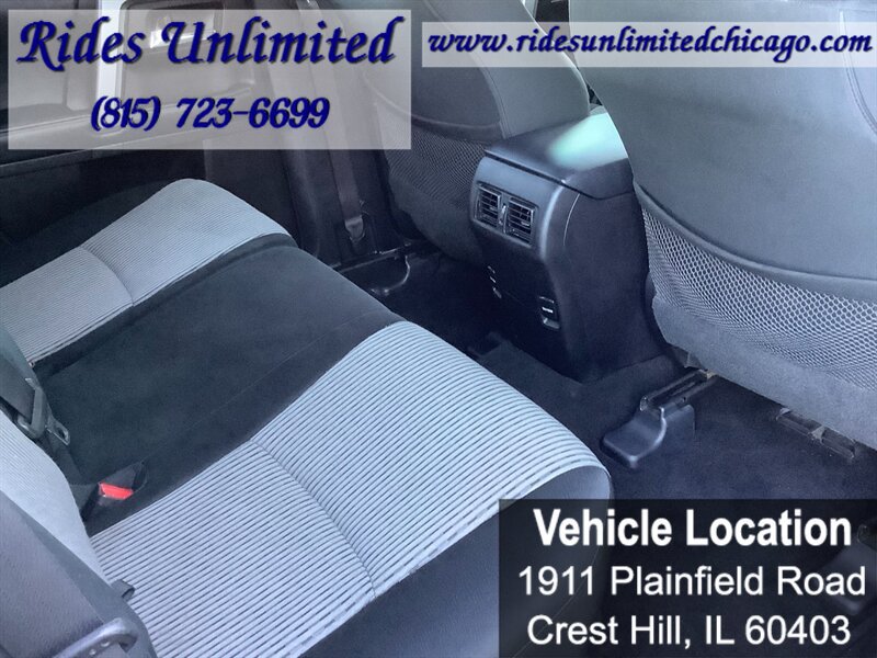 Used 2014 Toyota 4Runner SR5 AWD/4WD image 33