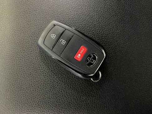 New 2025 Toyota 4Runner SR5 image 31