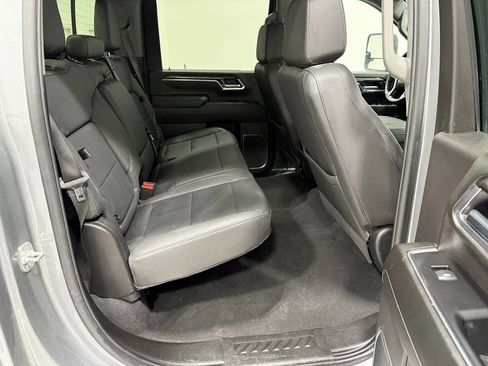 Used 2025 Chevrolet Silverado 2500 LTZ w/ LTZ Convenience Package image 34