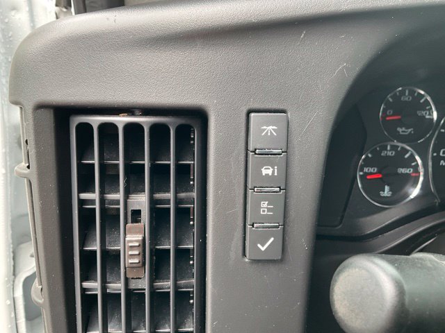 Used 2025 Chevrolet Express 2500 w/ Driver Convenience Package RWD image 8