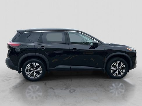 Certified 2023 Nissan Rogue SV w/ SV Premium B Package AWD/4WD image 6