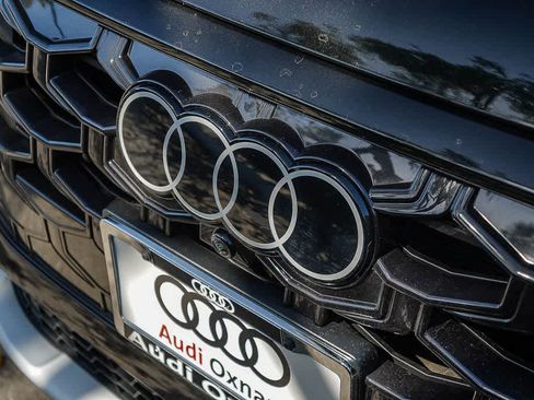 New 2026 Audi Q3 quattro 2.0T AWD/4WD image 9