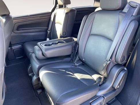Used 2025 Honda Odyssey Sport-L image 13