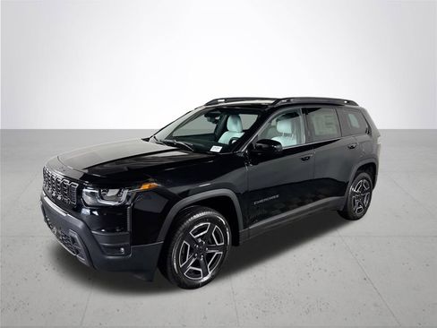 New 2026 Jeep Cherokee Laredo AWD/4WD image 2