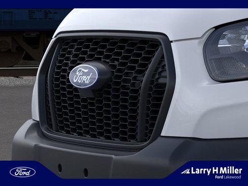 New 2026 Ford Transit 350 148 High Roof Extended RWD image 17