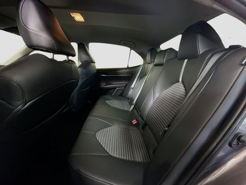 Used 2024 Toyota Camry SE image 24