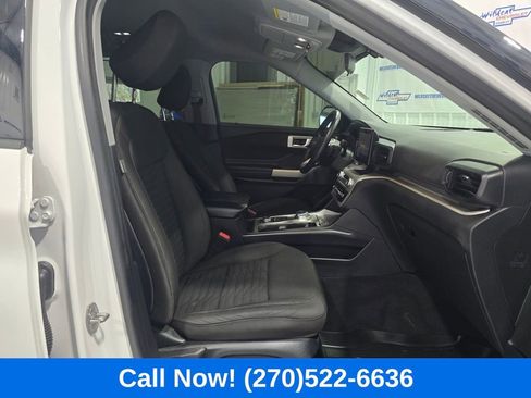 Used 2020 Ford Explorer XLT w/ Comfort Package AWD/4WD image 30