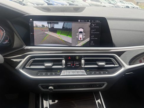 Used 2021 BMW X7 xDrive40i w/ Parking Assistance Package image 23