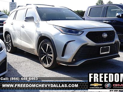 Used 2022 Toyota Highlander XSE