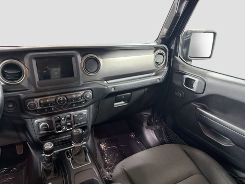 Used 2020 Jeep Wrangler Unlimited Sport S AWD/4WD image 24