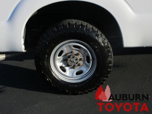 Used 2016 Ford F250 XL image 4