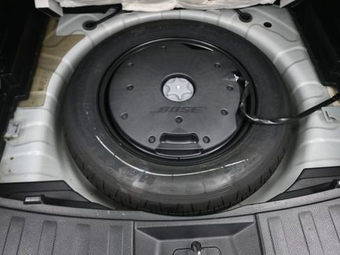 Used 2016 Nissan Rogue SL FWD image 12