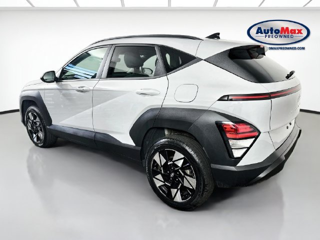 Used 2024 Hyundai Kona SEL AWD/4WD image 5