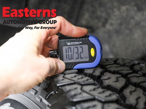 Used 2023 Chevrolet Colorado W/T image 24