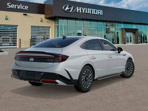 New 2026 Hyundai Sonata Limited image 4