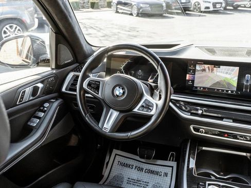 Used 2024 BMW X7 xDrive40i w/ M Sport Package image 12