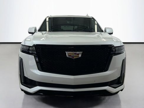 Certified 2023 Cadillac Escalade Sport Platinum AWD/4WD image 2