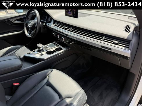 Used 2019 Audi Q7 2.0T Premium w/ Convenience Package AWD/4WD image 38