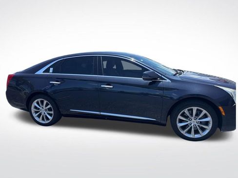 Used 2013 Cadillac XTS Luxury w/ Driver Awareness Package FWD image 11