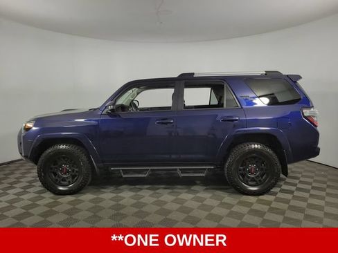 Used 2018 Toyota 4Runner TRD Off-Road AWD/4WD image 5