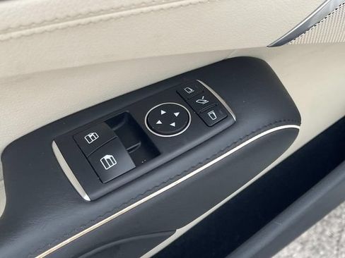 Used 2017 Mercedes-Benz SL 450 image 17