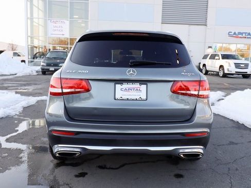 Used 2018 Mercedes-Benz GLC 300 4MATIC image 12
