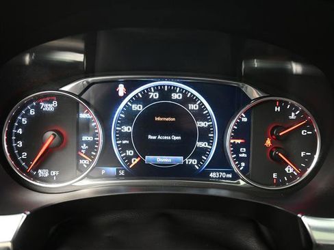 Used 2023 Chevrolet Traverse Premier w/ Redline Edition image 10