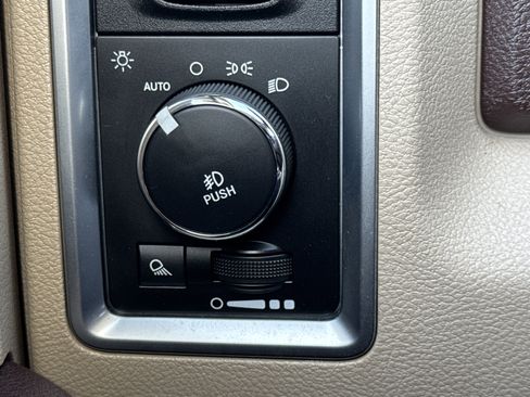 Used 2016 RAM 1500 Big Horn RWD image 21