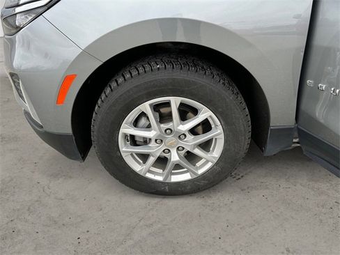 Used 2024 Chevrolet Equinox LT image 14