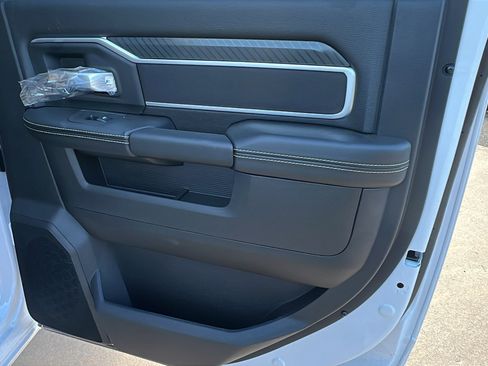 Used 2025 RAM 2500 Big Horn image 19