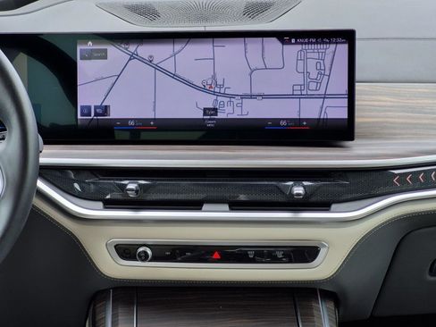 Certified 2023 BMW X7 xDrive40i w/ Executive Package AWD/4WD image 24