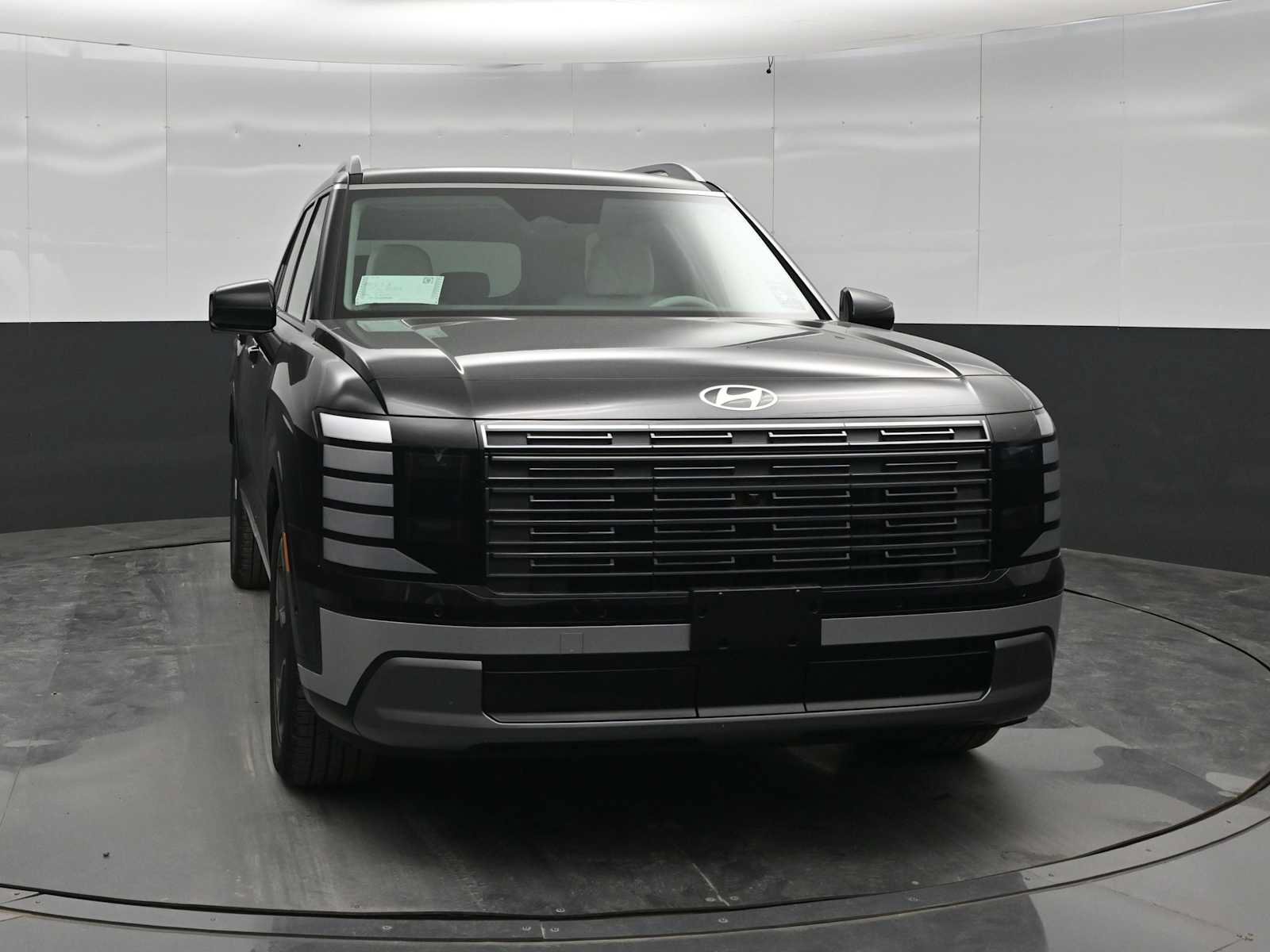 New 2027 Hyundai Palisade Limited AWD/4WD image 2
