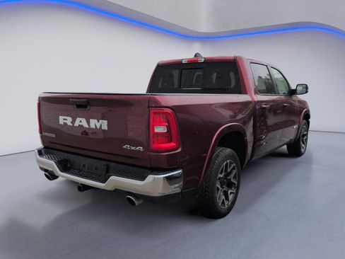 Used 2025 RAM 1500 Laramie AWD/4WD image 6