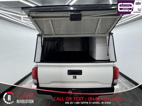 Used 2021 Toyota Tacoma SR RWD image 6