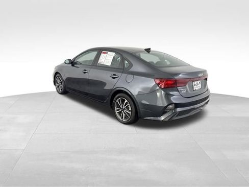 Certified 2023 Kia Forte LXS image 9