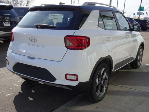 New 2026 Hyundai Venue SEL image 5