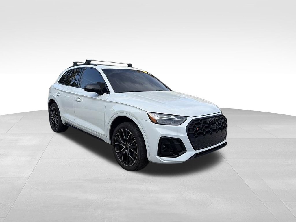 Used 2024 Audi SQ5 Premium Plus w/ Premium Plus Package AWD/4WD image 3