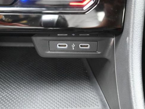 Used 2025 Volkswagen Jetta Sport FWD image 22