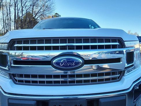 Used 2019 Ford F150 XLT w/ Equipment Group 302A Luxury image 11