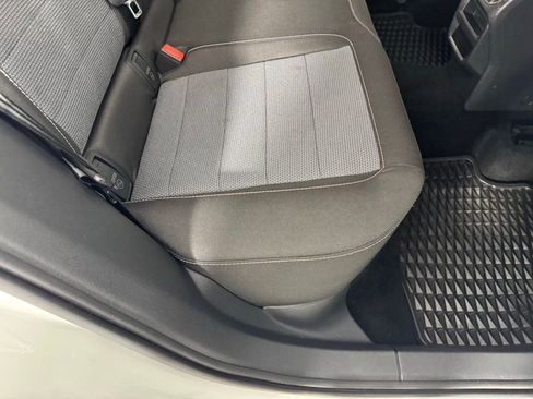 Used 2025 Volkswagen Taos S image 27