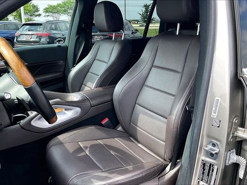 Certified 2023 Mercedes-Benz GLS 450 4MATIC image 8
