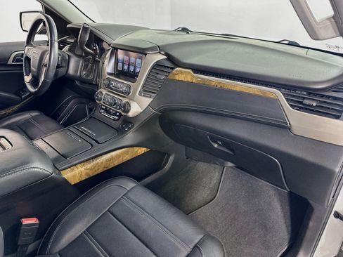 Used 2017 GMC Yukon Denali w/ Open Road Package RWD image 33