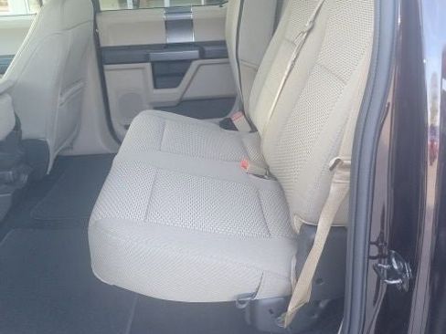 Used 2019 Ford F150 XLT w/ Equipment Group 302A Luxury image 11