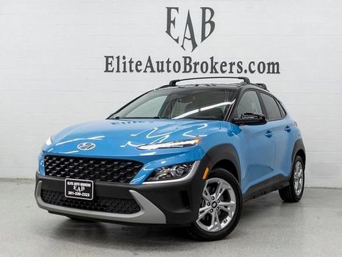 Used 2023 Hyundai Kona SEL image 1