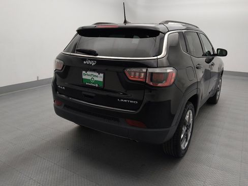 Used 2017 Jeep Compass Limited AWD/4WD image 7