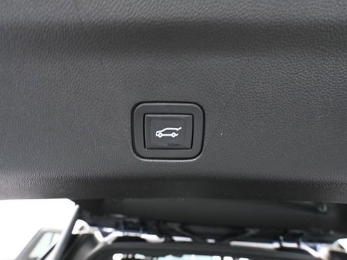 Used 2023 GMC Yukon Denali w/ Denali Reserve Package AWD/4WD image 53