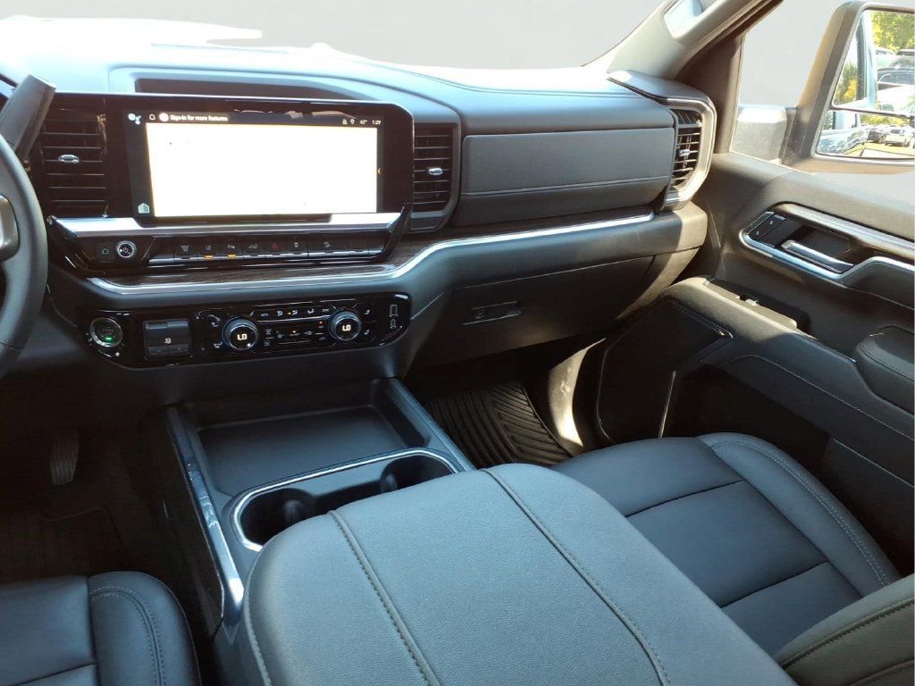 Used 2026 Chevrolet Silverado 2500 LT w/ Trail Boss Package AWD/4WD image 23