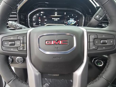 New 2025 GMC Sierra 2500 SLT w/ SLT Premium Package image 33