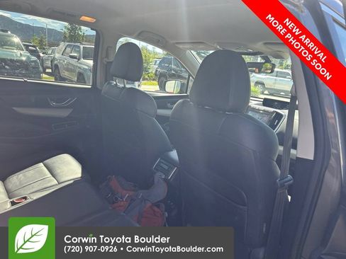 Used 2020 Subaru Ascent Limited AWD/4WD image 10